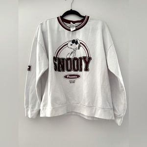 Peanuts sweatshirt for women size XXL color white vine